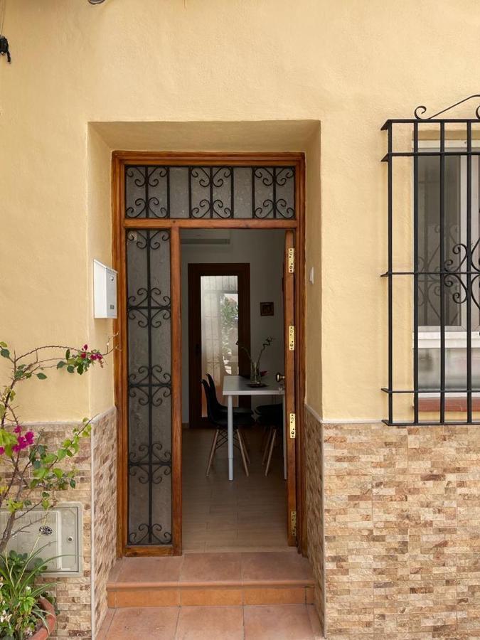 Casita Andaluza Centro Con Parking Sujeto A Disponibilidad Apartment Málaga