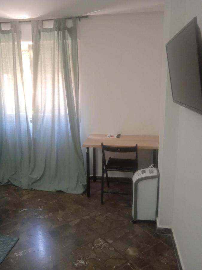 Fantastic Bedroom The Center City Privatunterkunft Málaga