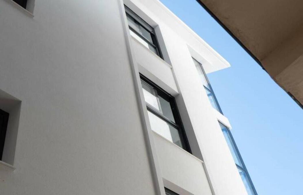 Piso Completo Para 4 Personas -parking Gratuito Apartment *