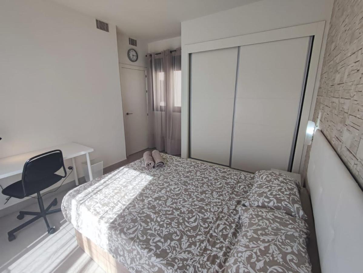 Apartment Piso Completo Para 4 Personas -parking Gratuito *