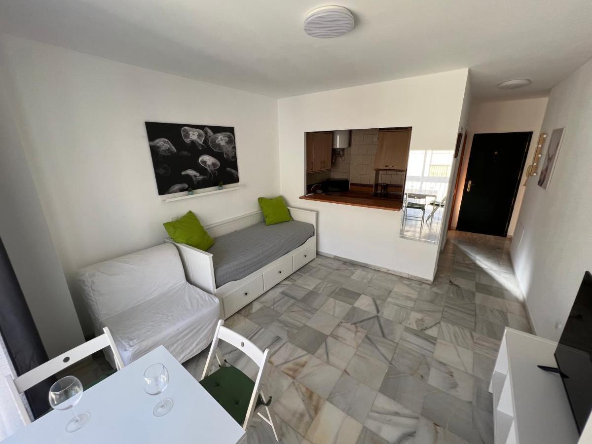 Genuar Center 3 Apartment