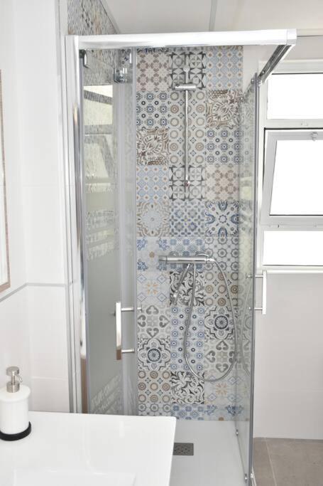 Spectacular 8 Pax/4 & Free Parking Apartamento