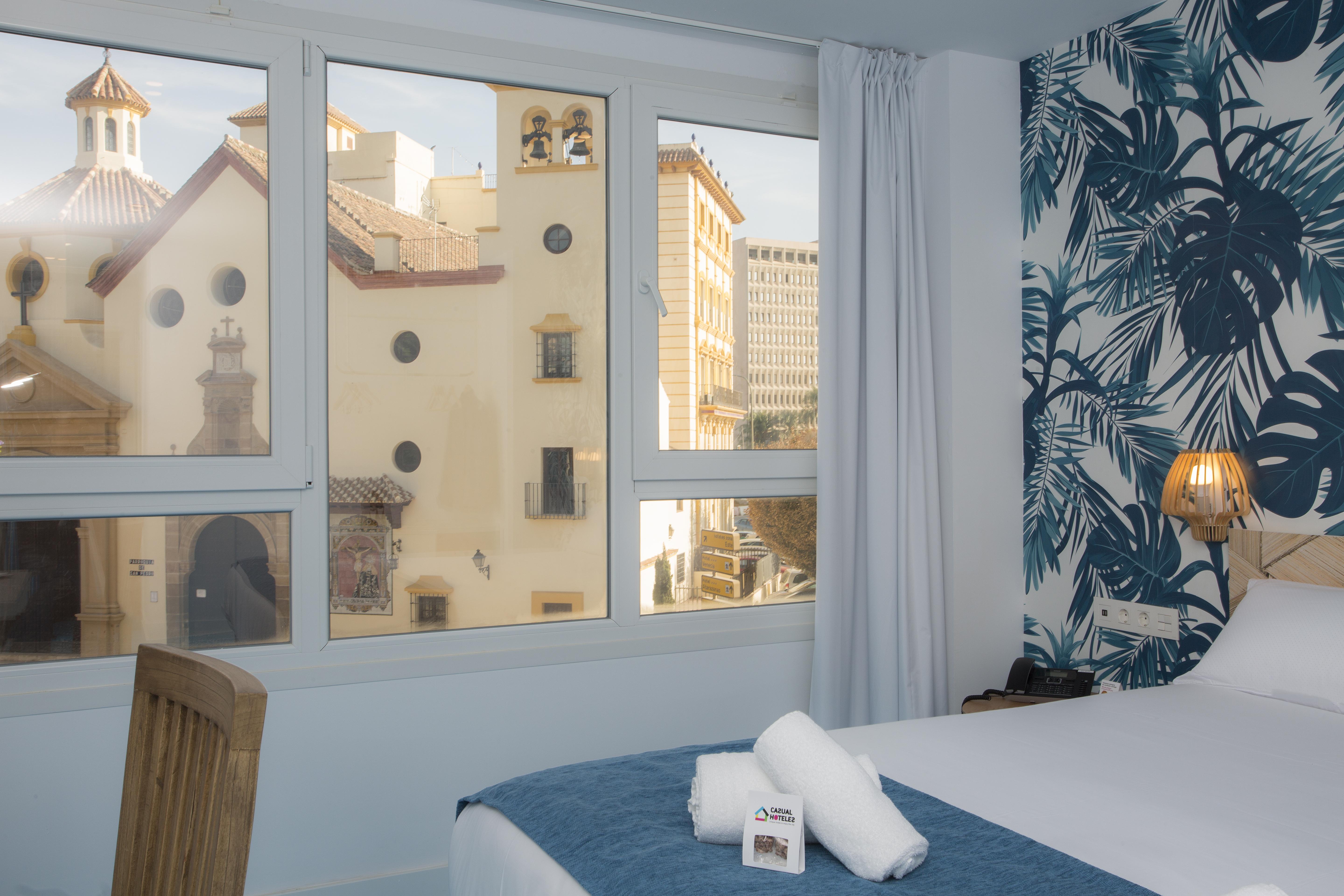 Casual Del Mar Malaga