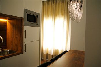 Minimal Apartment