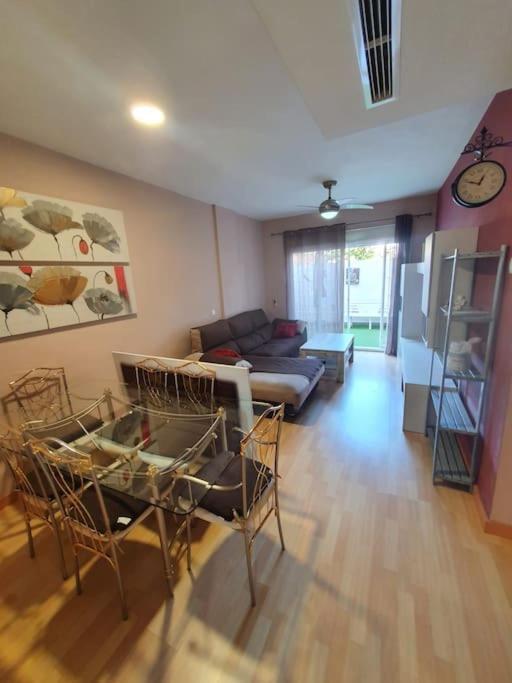 Precioso Con Patio. Apartment