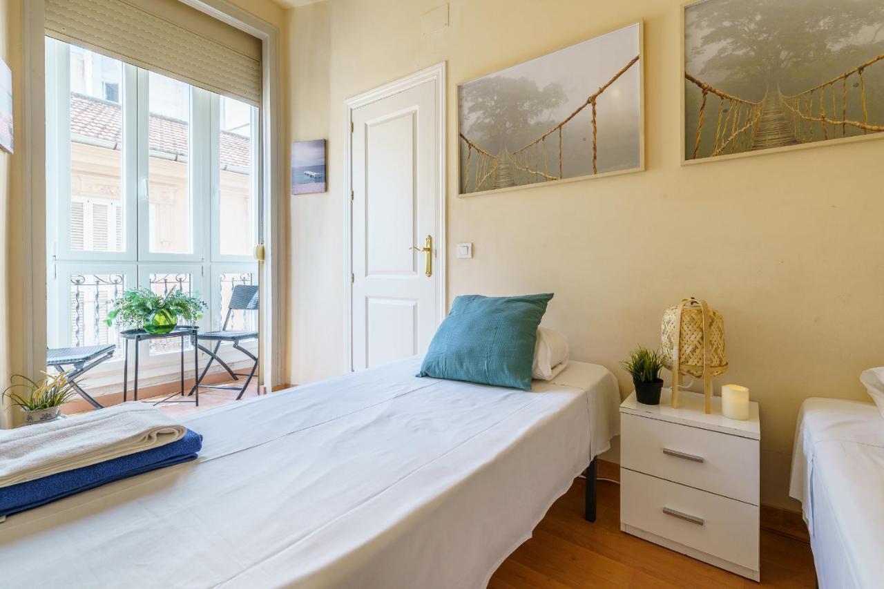 Bright Two-bedroom In The Historic Center Apartment Malaga