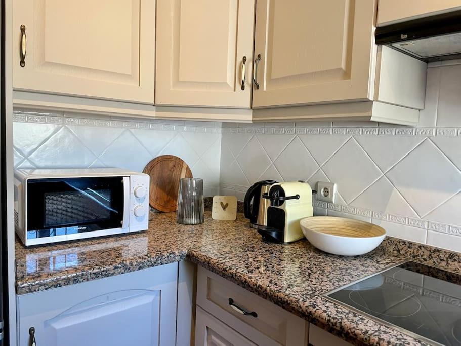 Fantastic New 120m2 House In El Palo Vakantiehuis Málaga