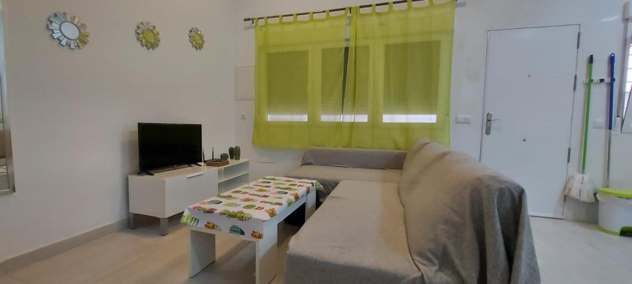 La Paloma Apartment *
