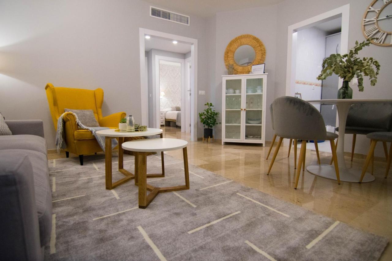 New! Luxury Center & 2 Balconies Appartement *