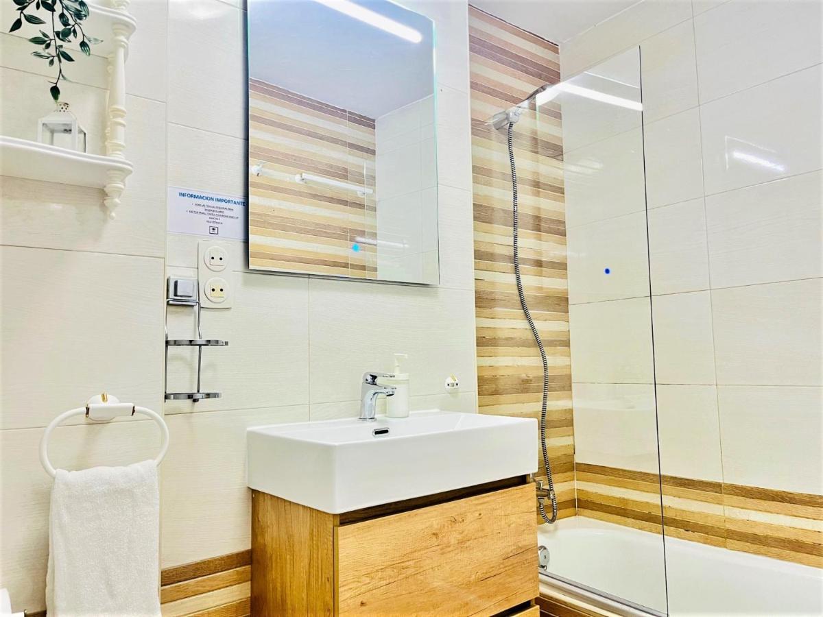 Apartment Rentcostadelsol Malagueta Miramar
