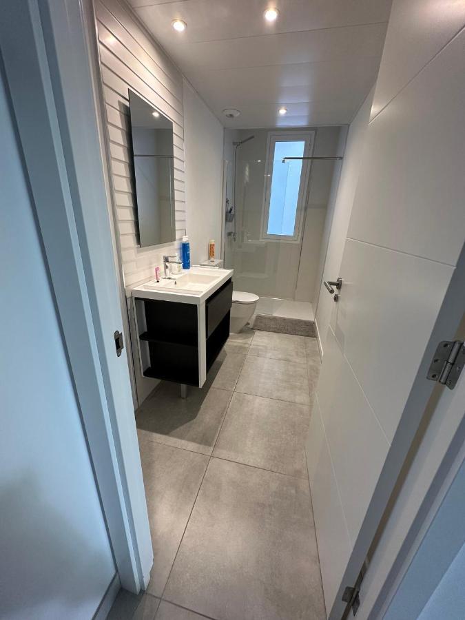 2-bedroom-apartment With A Terrace, Pool, Gym Apartment *