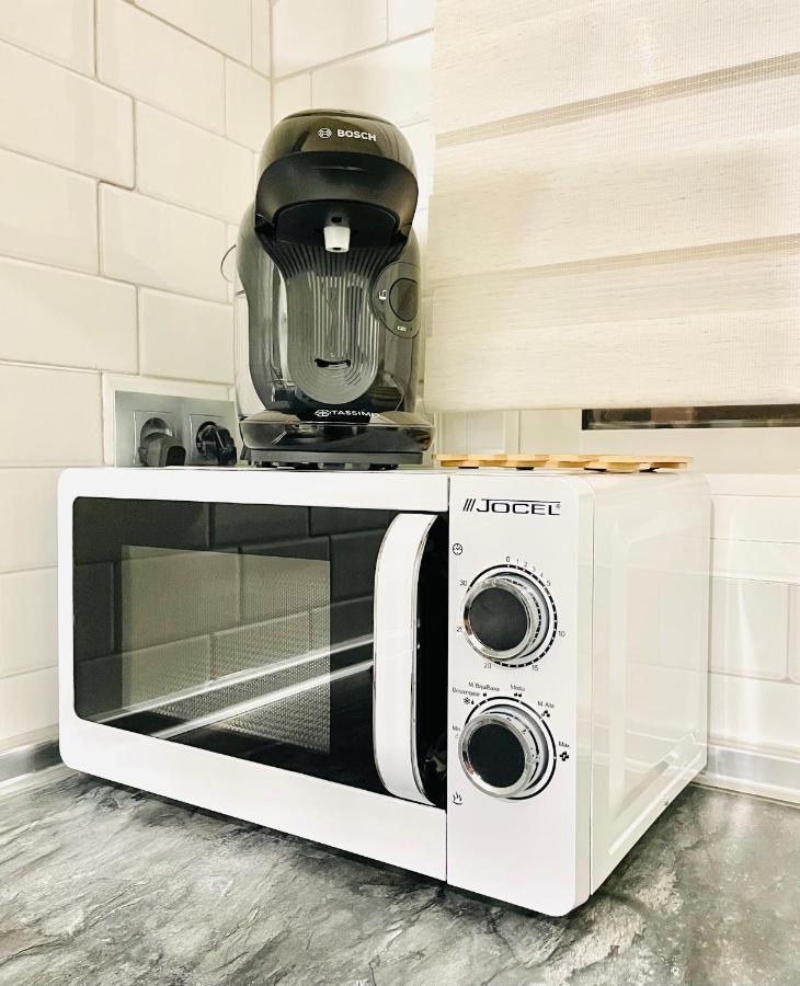 Apartamento Cómodo, Moderno Y Cerca De Todo En *