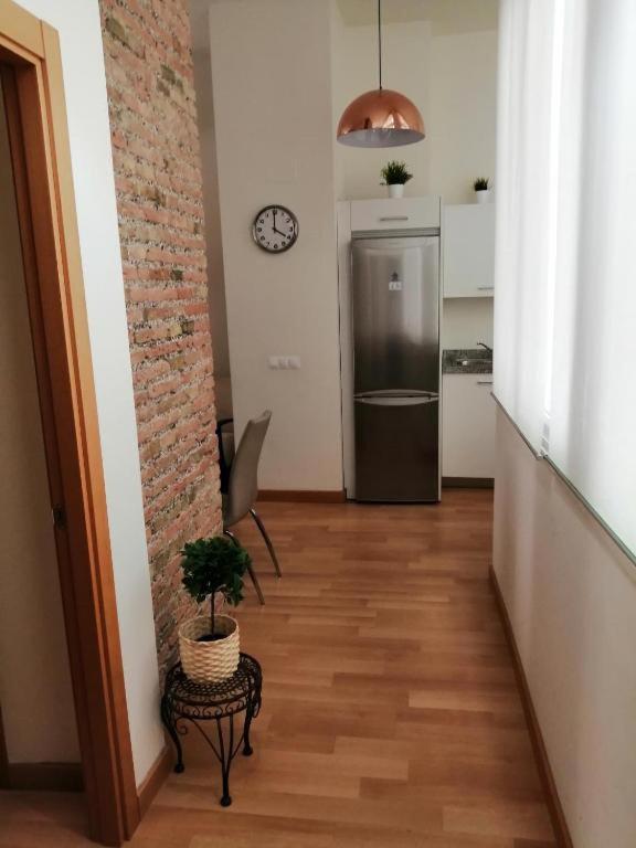 Nino De Guevara Apartment *