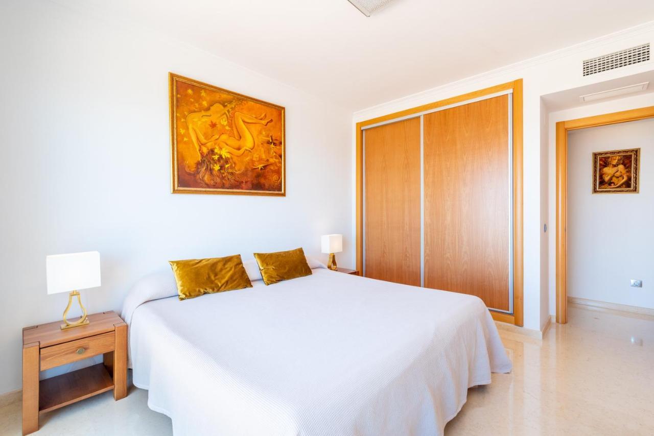 Poseidon Luxury Apartment *