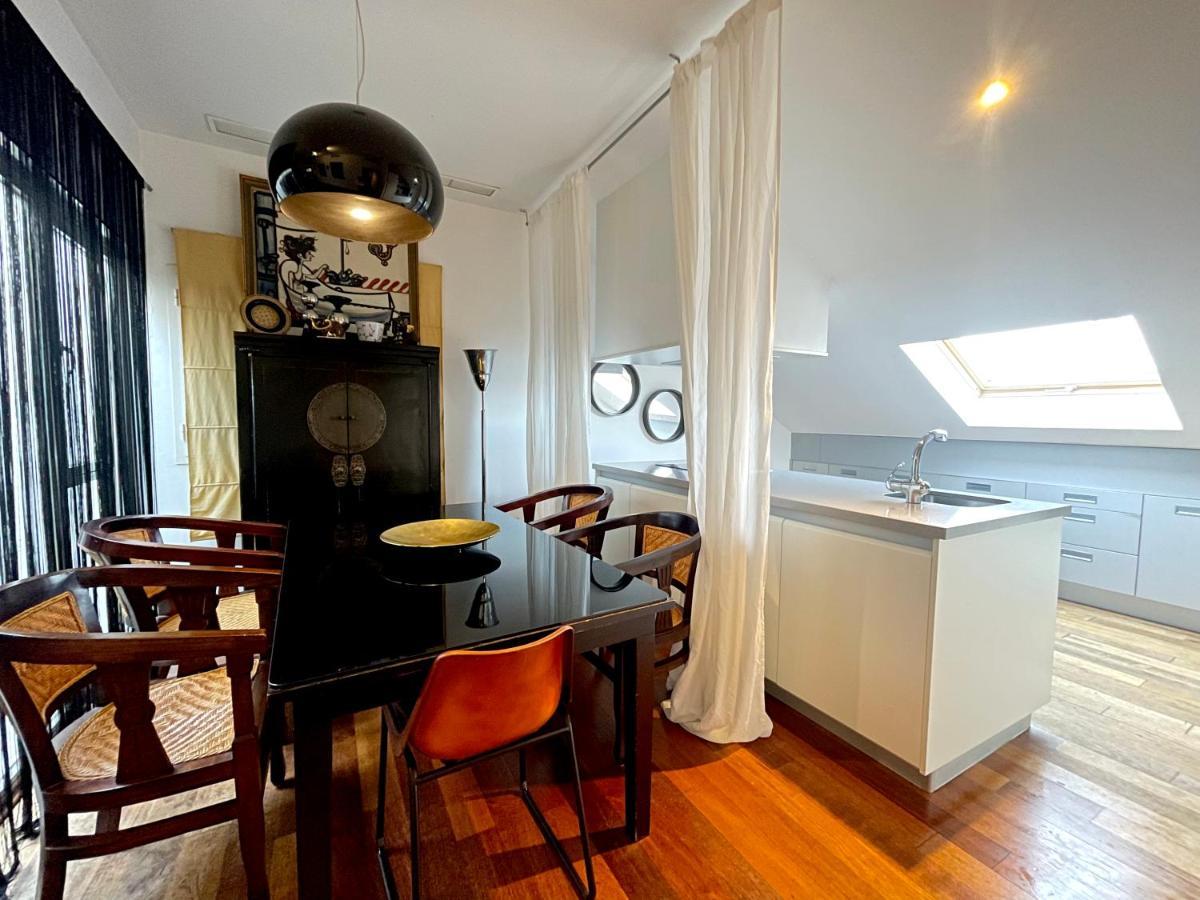 Atico En Plaza De La Constitucion 3 Bedrooms Apartment Malaga