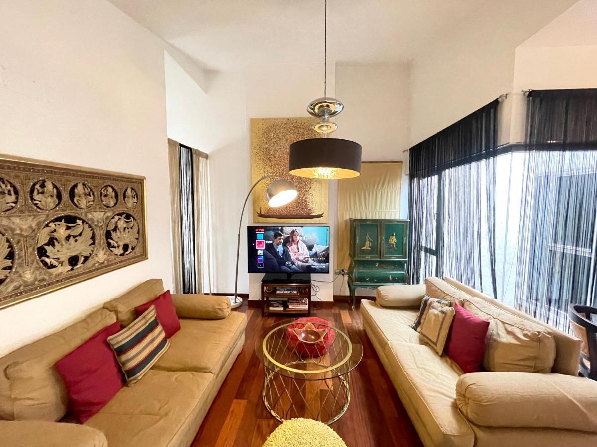 Apartment Atico En Plaza De La Constitucion 3 Bedrooms