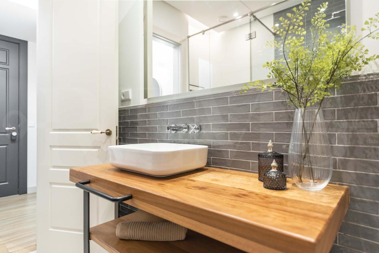 Apartment Penthouse With Private Rooftop In The Heart Of By Rems