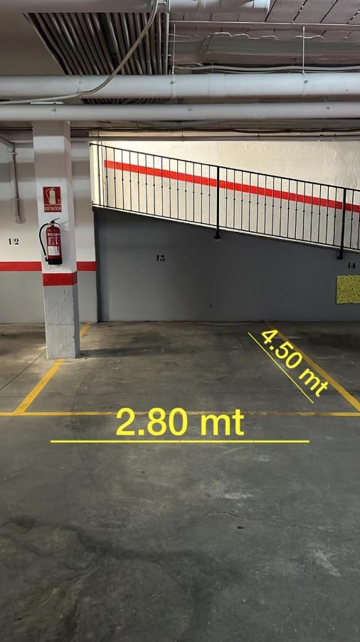 -malagasunapts-comfy&central Free Parking Malaga