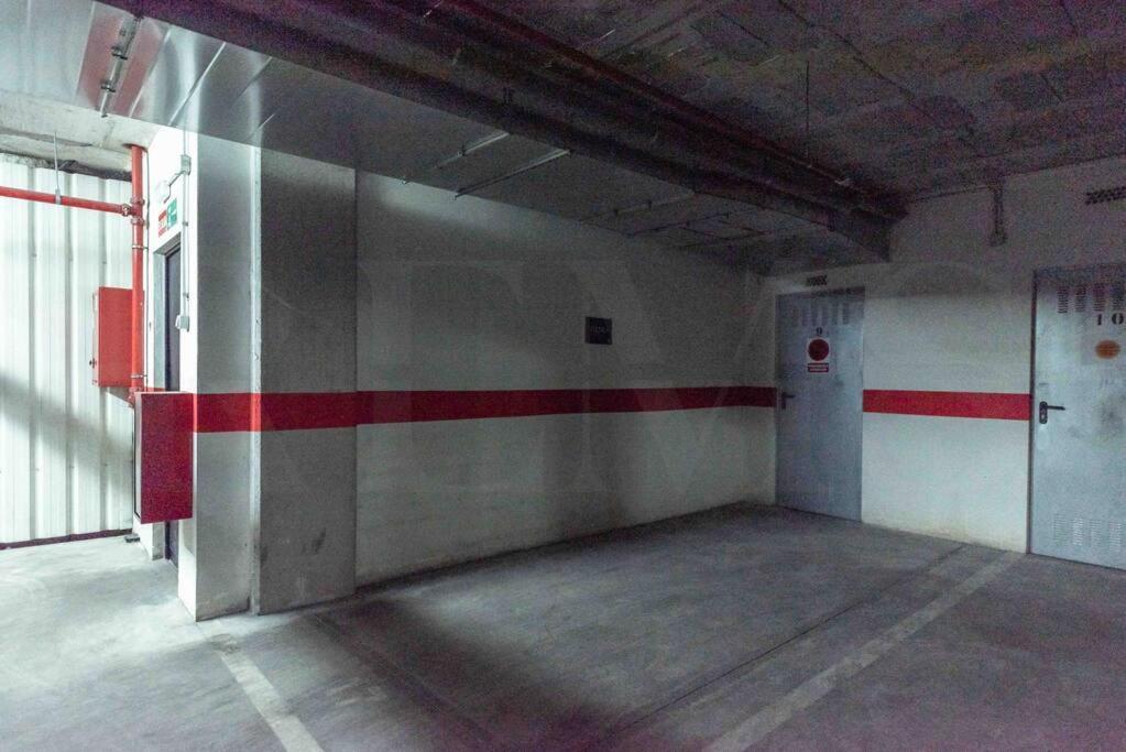 Apartment Adorable Flat With Private Parking In The Center By Rems