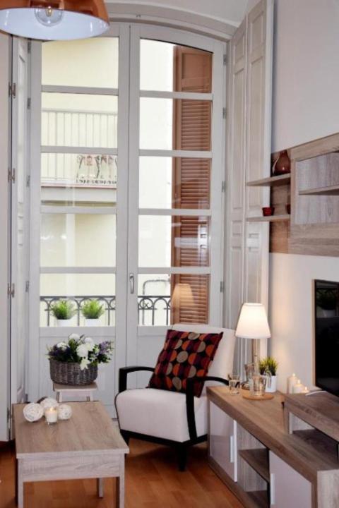 Nino De Guevara Apartment *