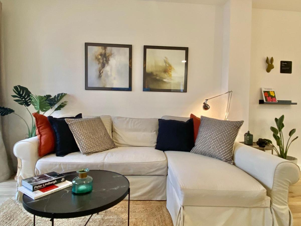 Pedregalejo Seafront Apartamento *