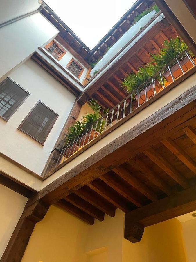 Wonderful In Oldtown Calle Carreteria Free Wifi&ac Appartement