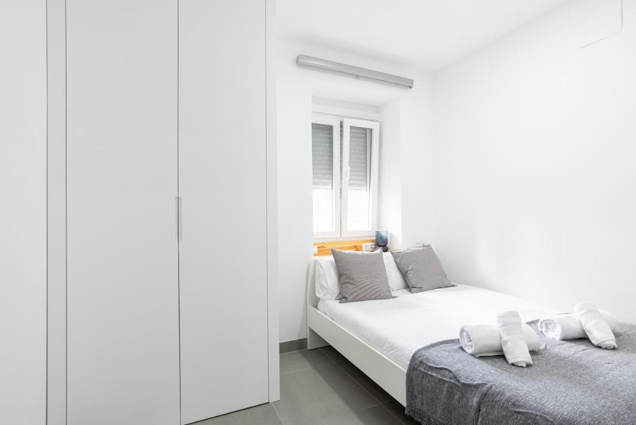 Apartment Alferez Iii By Ele Malaga