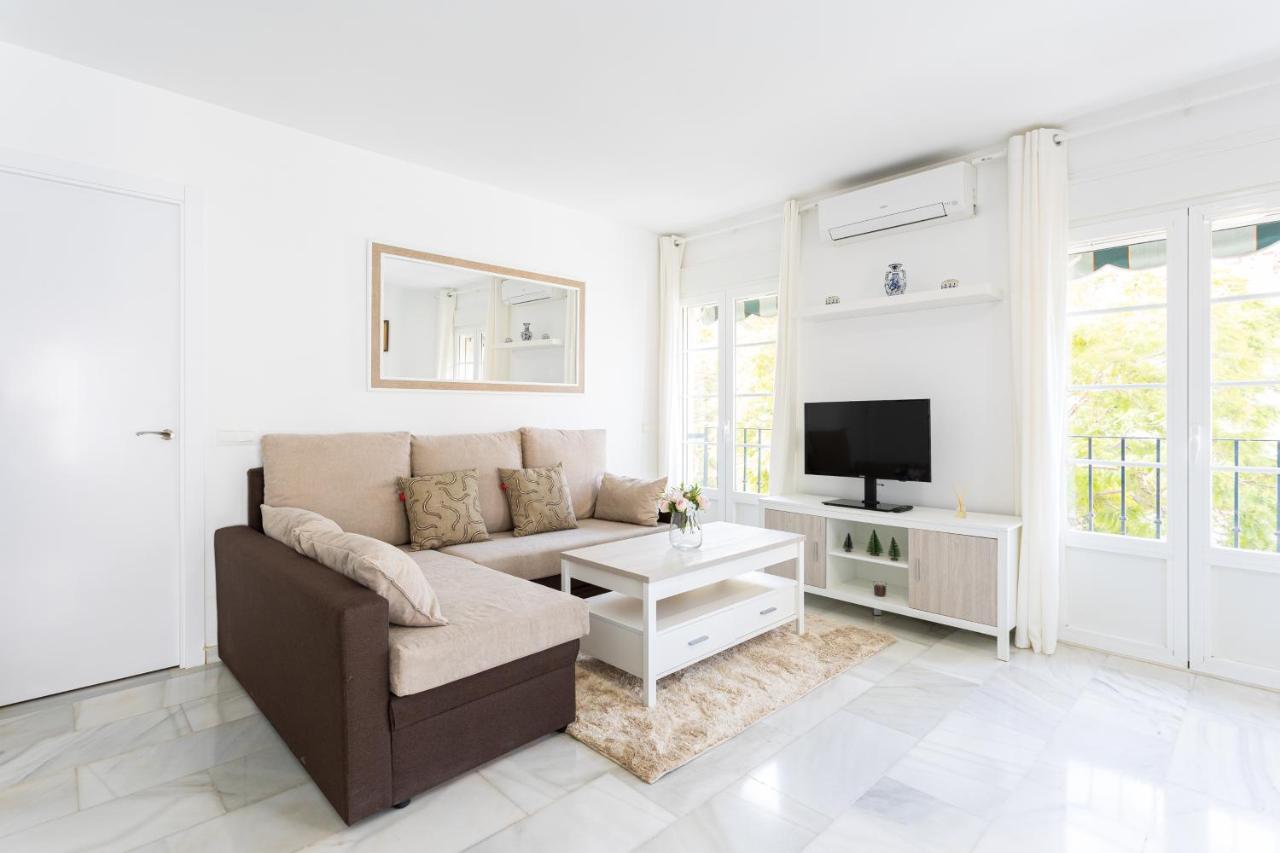 Apartment Holidays2malaga Montesa 700m From The Rooftop Terrace