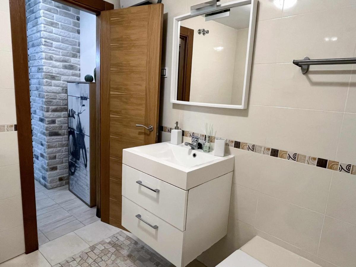 Historic Center Free Parking Apartment Málaga