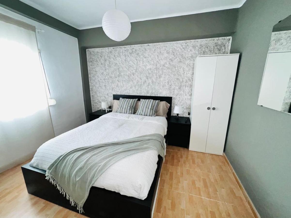 Holidays2malaga 2 Bedroom Armengual De La Mota Close Shopping Center Málaga