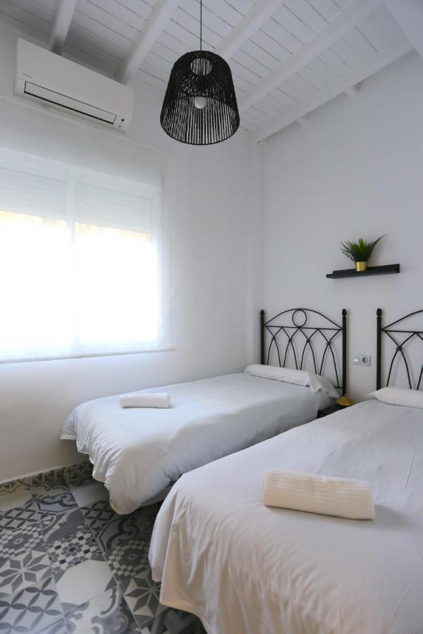 Apartment Reding & *
