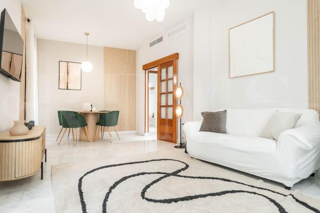 Elegant In The Heart Of By Rems