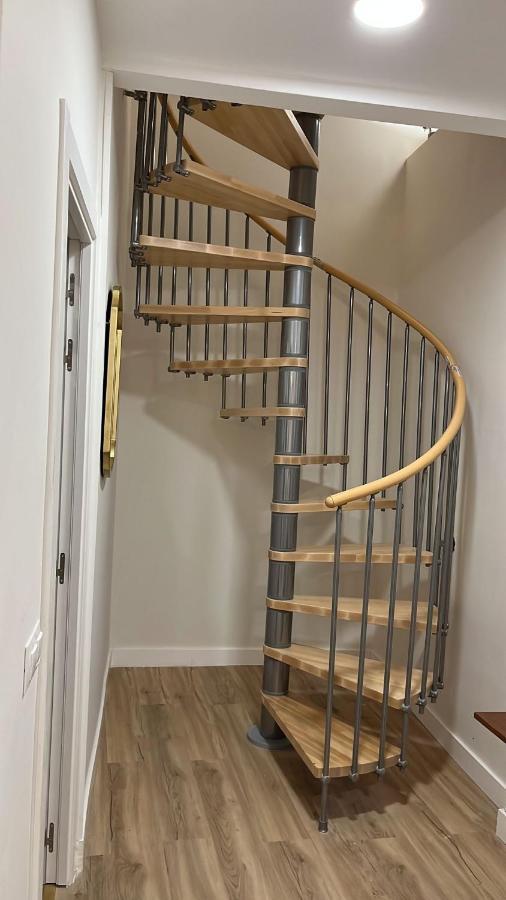 Duplex Picasso Merced 10 Apartment