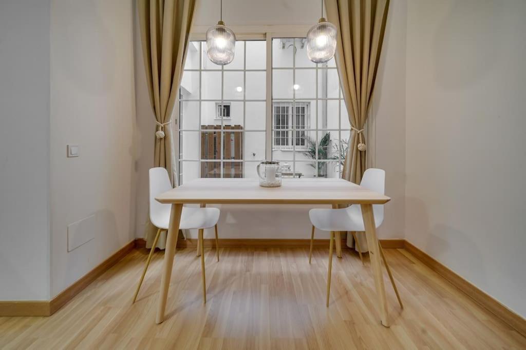 Apartment Encantador Con Patio