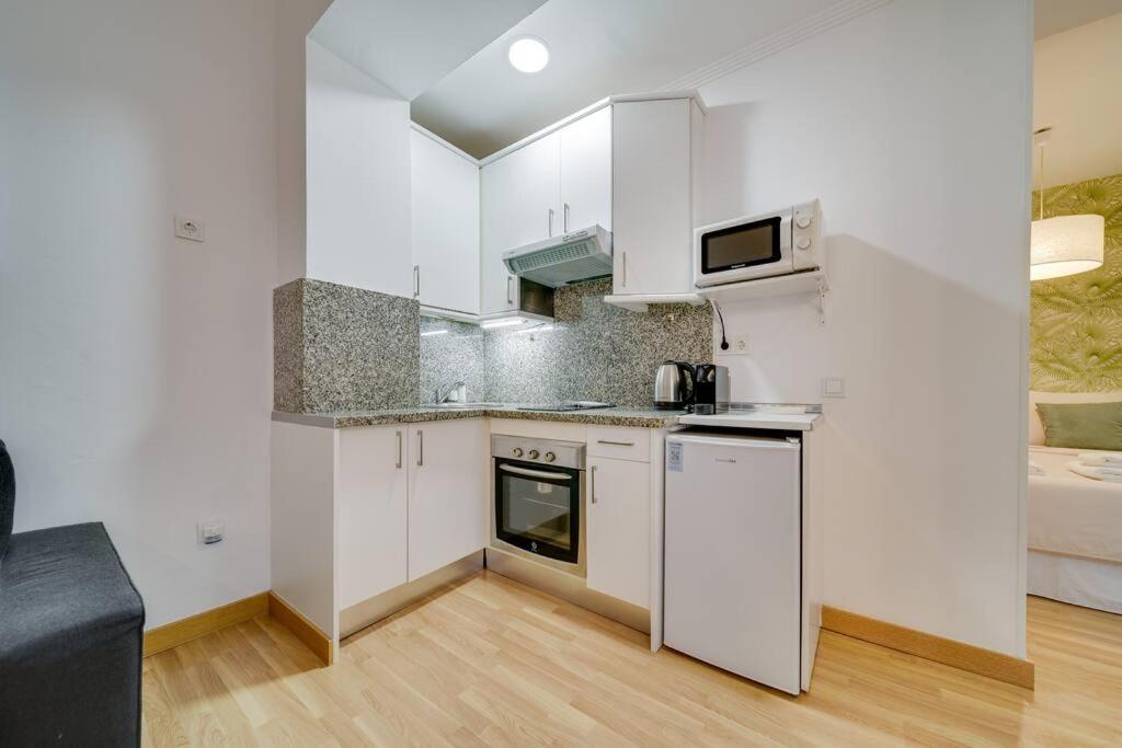 Apartment Encantador Con Patio Malaga