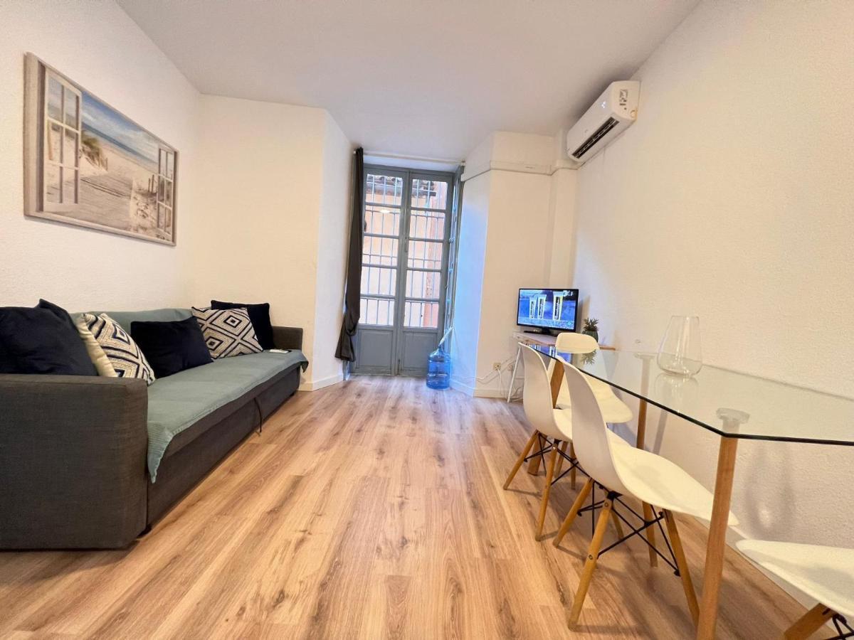 Apartamento S2plaza De La Merced Especial Grupos Con Parking Málaga