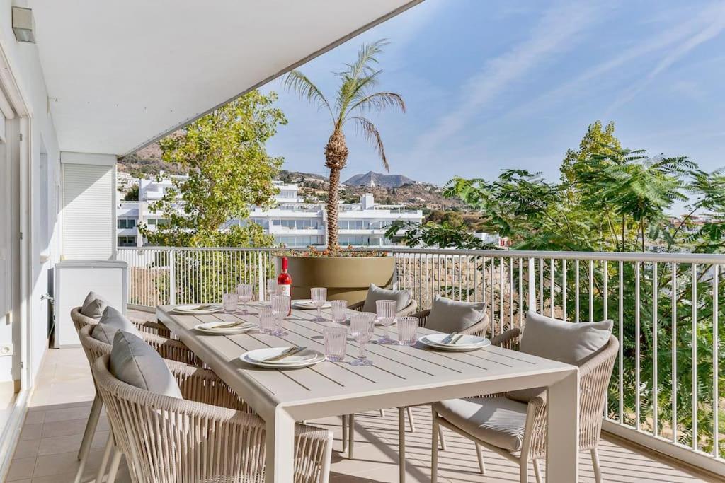 Apartment Stylish With Oceanview Malaga