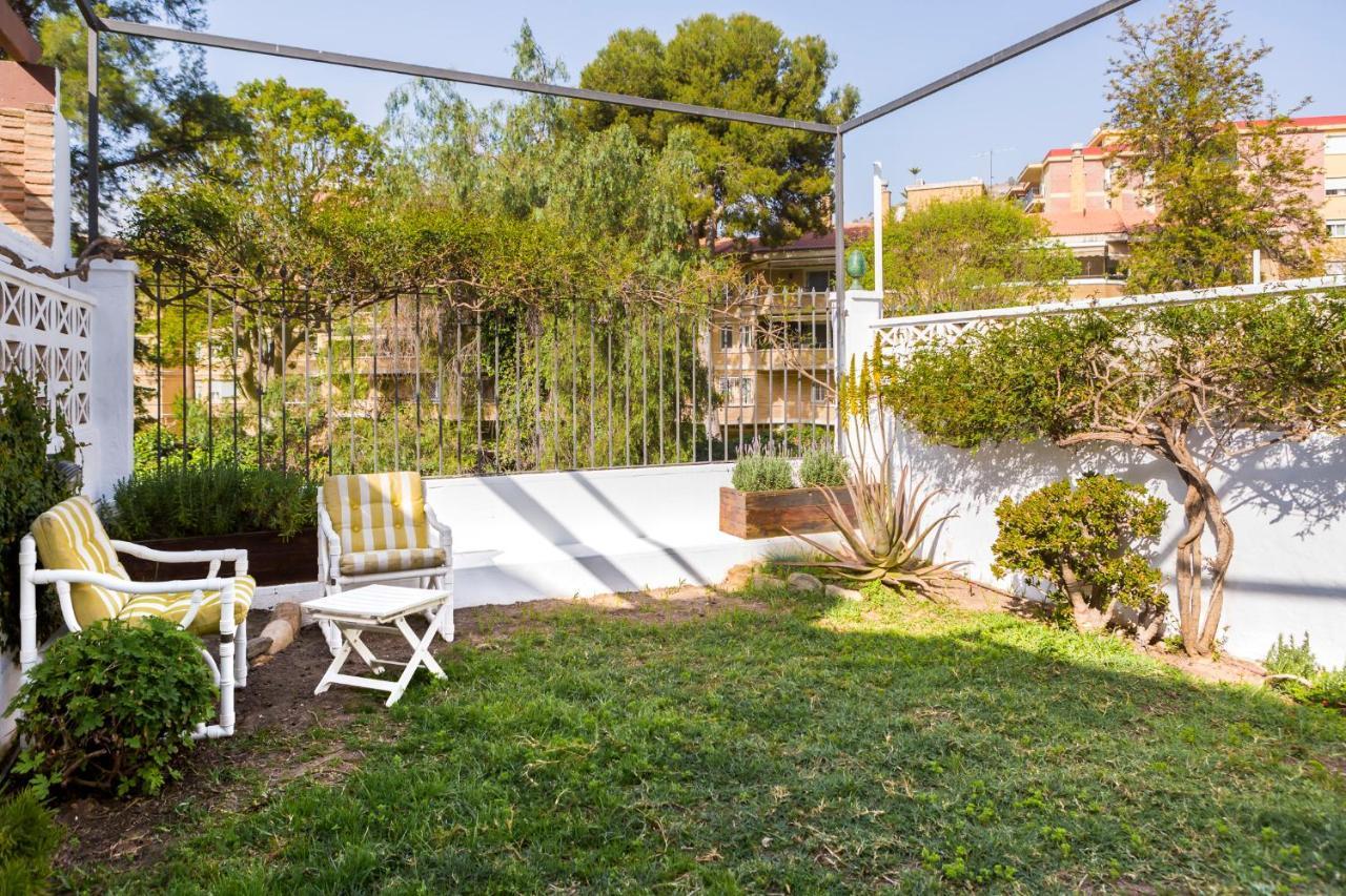 Casa Jardin - Residential Area -free Parking Outdoor- Vakantiehuis Málaga