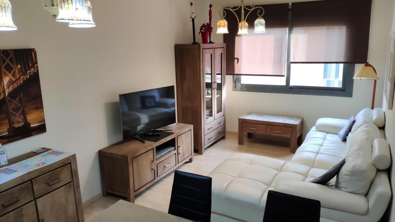 Apartment On The Beach! Frente Al Paseo Maritimo, Parking Y Piscina Malaga