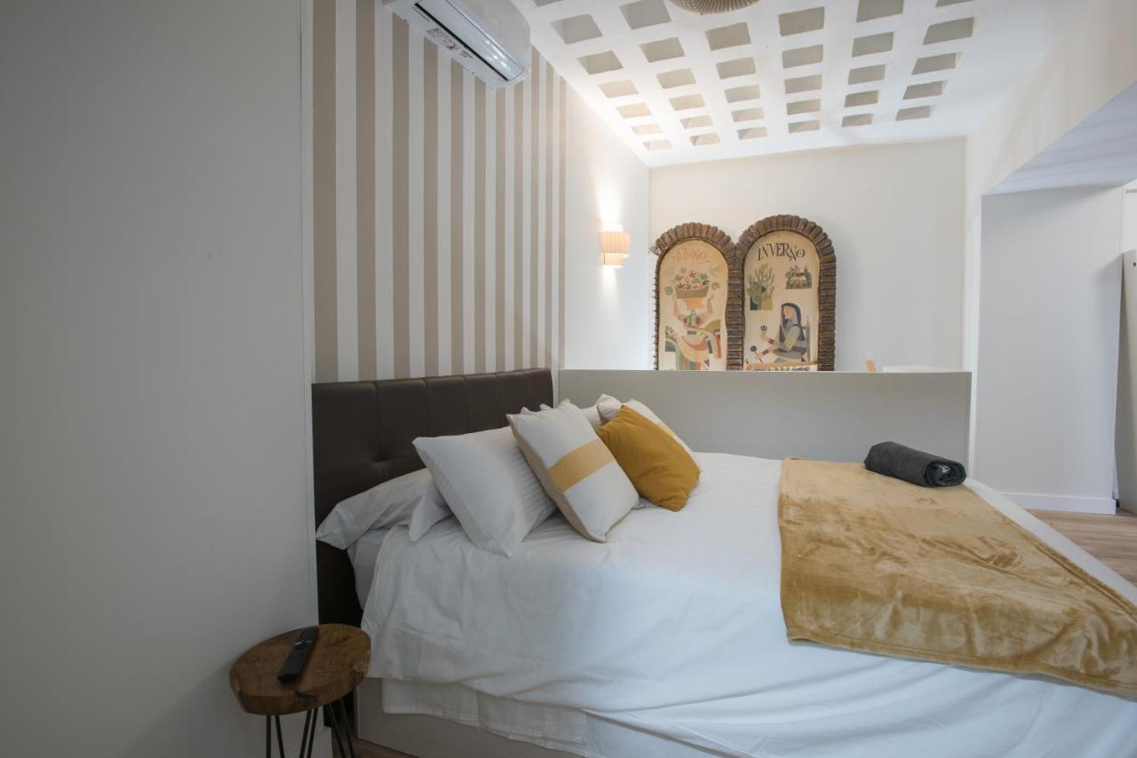 Apartment Duplex Picasso Cervantes 8 *