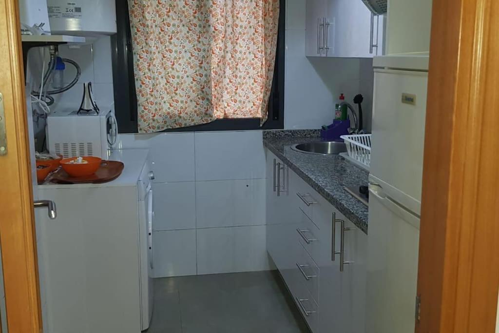 Center Apartment *