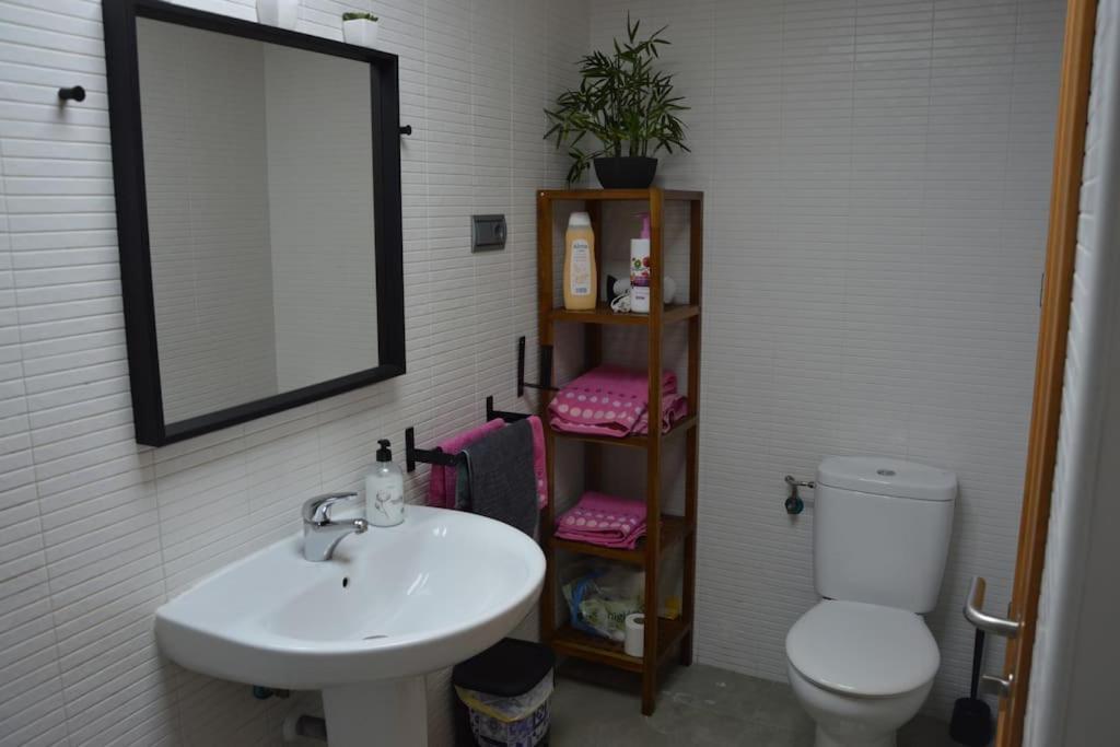 Center Apartment *