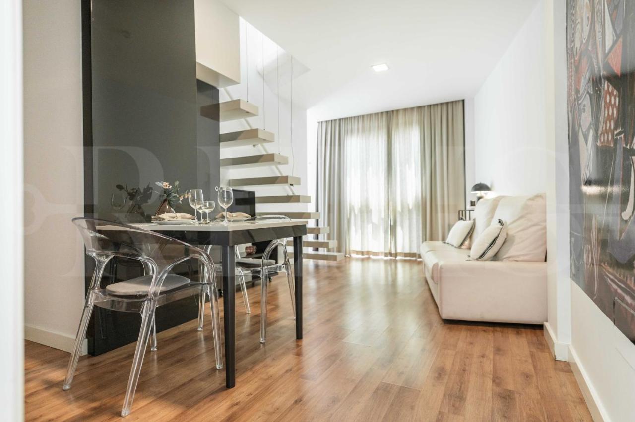 Artistic Duplex With Terrace By Picasso Museum By Rems Malaga