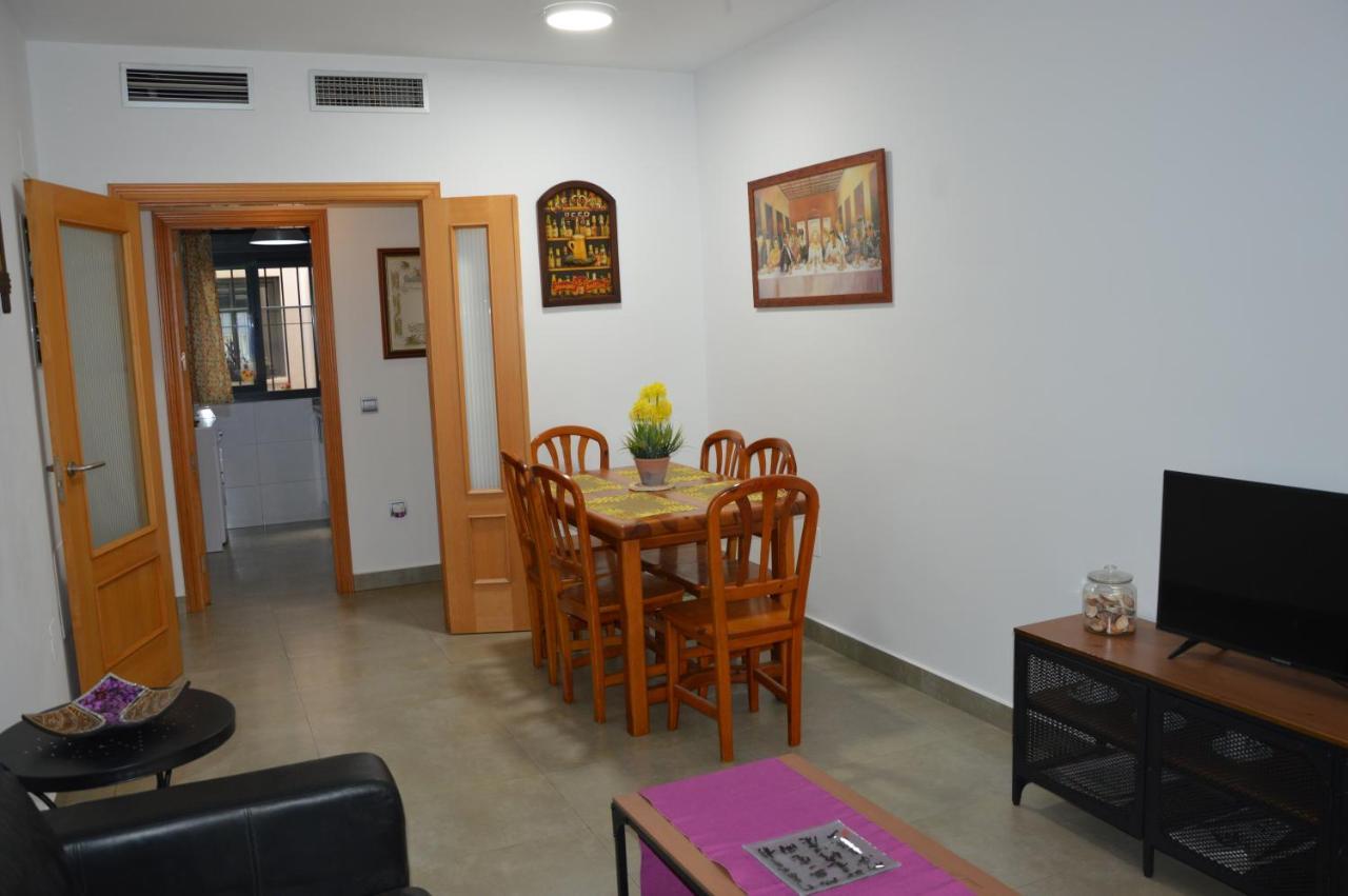Center *