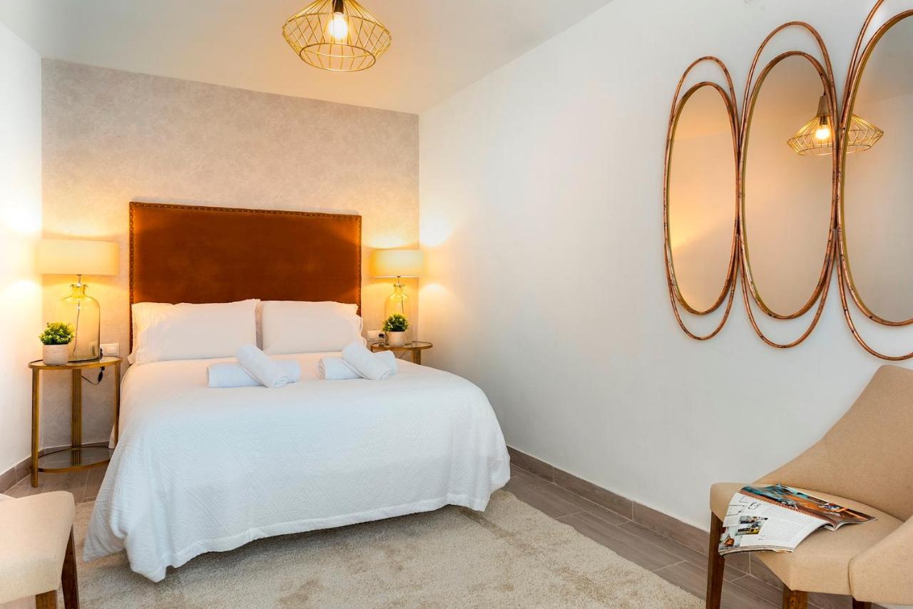 Genteel Plaza De Flores Apartment *