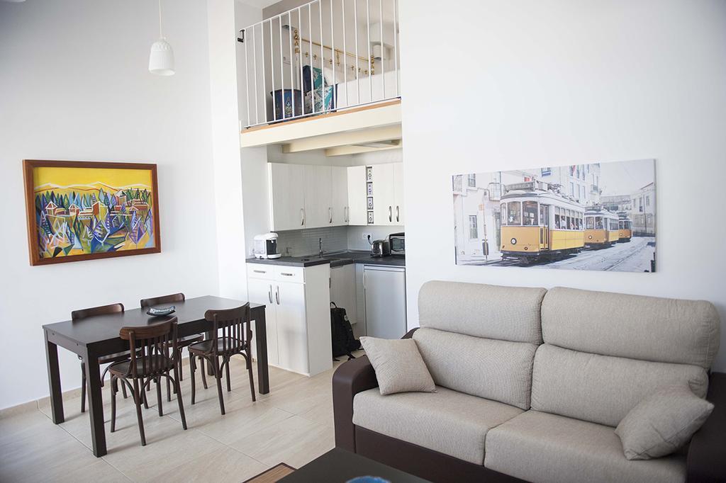Sun Duplex La Rosaleda Apartment Malaga