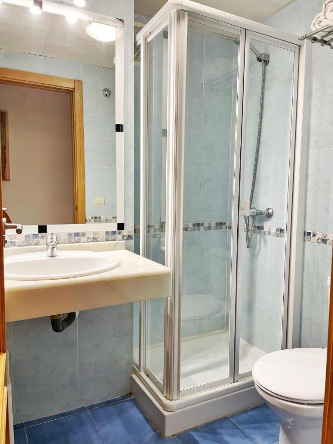 Apartamento Teatinos, Metro, Free Parking & Pool *