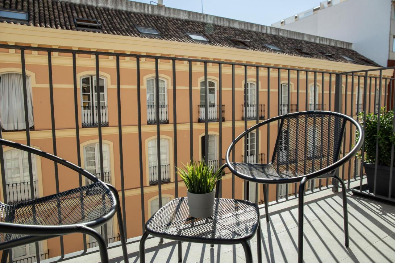 Victoria 57 * Malaga