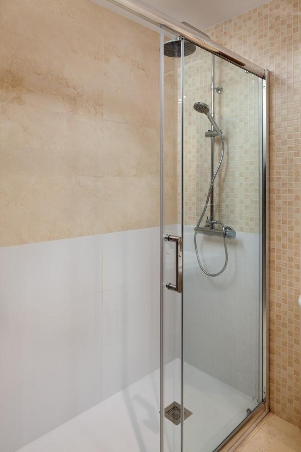 Apartment Inmalaga Uncibay Square 2 *