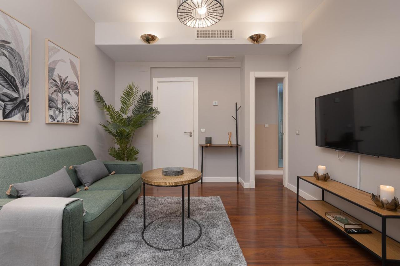 C31 Deluxe Into Cathedral Square Apartment *